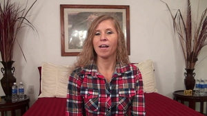 Desperate big butt amateur Vivian Lavey hard at castings in HD