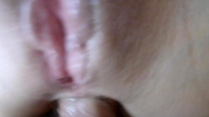 MILF loves deepthroat in HD