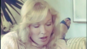 Jessie St James hairy pornstar fingering vintage