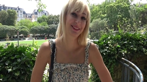 Super hot girl really likes plowing hard HD