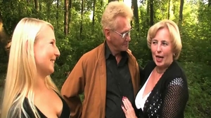 Big ass granny doggy fuck at the castings