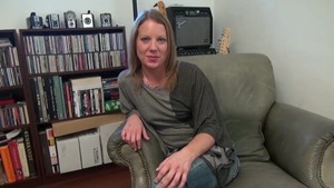 Horny housewife Alyssa Dutch agrees to fucking hard HD