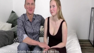 Virgin russian amateur cumshot