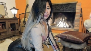 Big butt naughty brunette oily masturbating in HD