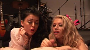 Wanking between super sexy british babe in high heels
