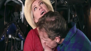 Stepmom Dee Williams sucking cock sex tape