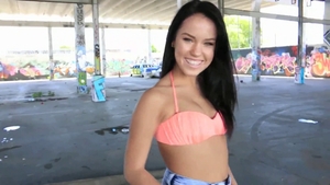 Threesome escorted by perfect babe Kelsi Monroe