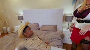 Busty blonde hair wants blowjobs in HD