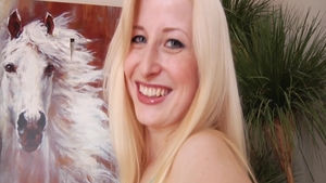 Very sexy mature Kyra Hot hardcore pussy fuck