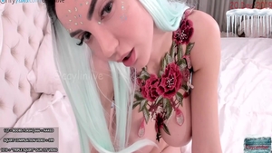 Young mature masturbation on web-cam