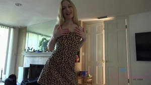 Shaved girlfriend foot fetish