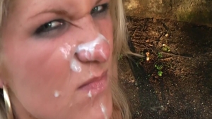 Horny 18 yr old fetish pissing