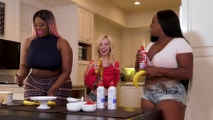 Victoria Cakes pussy fucking