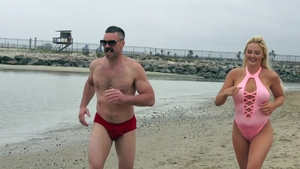 Blonde haired Paisley Porter rubbing XXX video HD