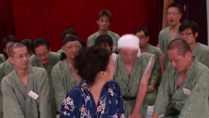 Asian swinger rushes gangbang