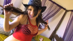 Pregnant spanish brunette fetish fingering