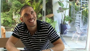 Shaved pussy wearing glasses deepthroat