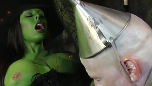 Facial alongside stepmom