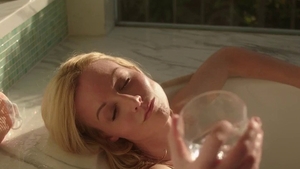 Perfect body teen finds pleasure in hard slamming in HD