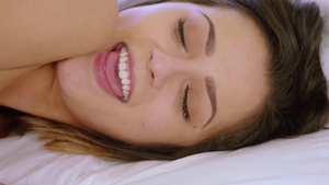 Hard nailining escorted by hawt teen