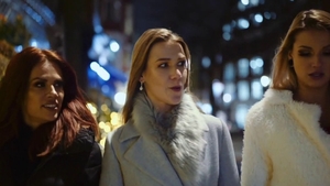 Loud sex with busty star