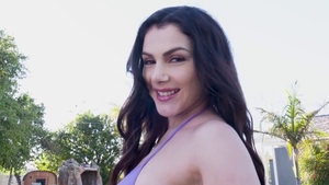 Loud sex along with wet star