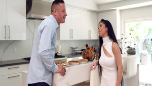 Jade Kush raw blowjob cum sex scene