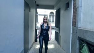 French babe has a thing for deepthroat in HD