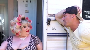 Natural Genevieve LaFleur sucks dick and fucks