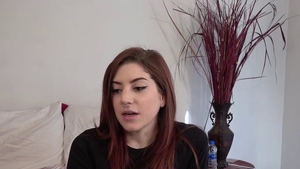 Young & beautiful babe cunnilingus