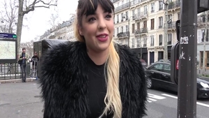 Hard sucking dick together with amazing french girl