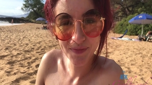 Amateur Lola Fae ass fucking