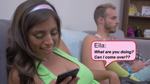 Ella Knox fingering porn