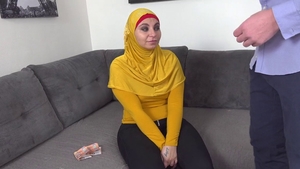 Arab Kattie Hill throat fucking