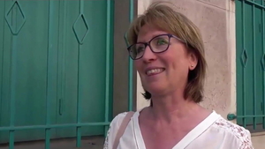 Blowjob in company with french mature