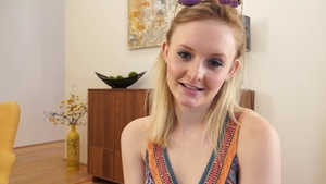 Small tits babe Lanna Carter handjob