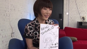 Short haired asian Shinobu Kasagi raw masturbation