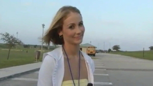 Mackenzie Star dick sucking