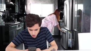 Sexy stepmom cumshot