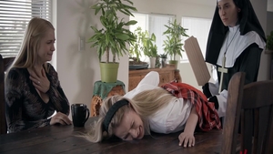 Teen chick Sarah Vandella punishment