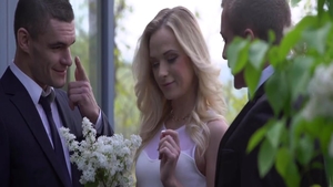 Hard pounding together with very hot babe Vinna Reed