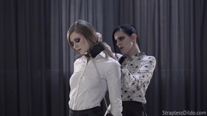 Lesbian in tight stockings tribbing