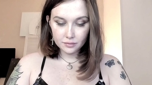 Nailed rough busty goth wearing spandex on web-cam