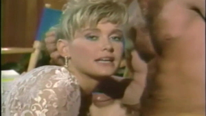 Cock sucking together with american brunette Jeanna Fine