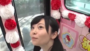 Japanese babe really likes fucking HD