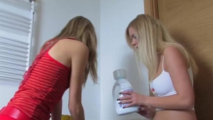 Sweet friend likes raw sex