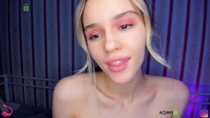 Homemade european fingering live on cam