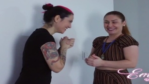 'Ganhei Uma Massagem Com final Feliz Da Mila Spook'