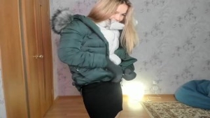 'Lia_Hetty Striptease'