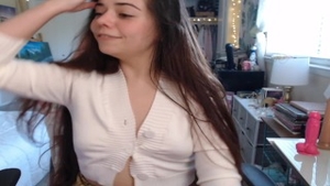 'Reacting To Pornhub - SHREK EDITION'